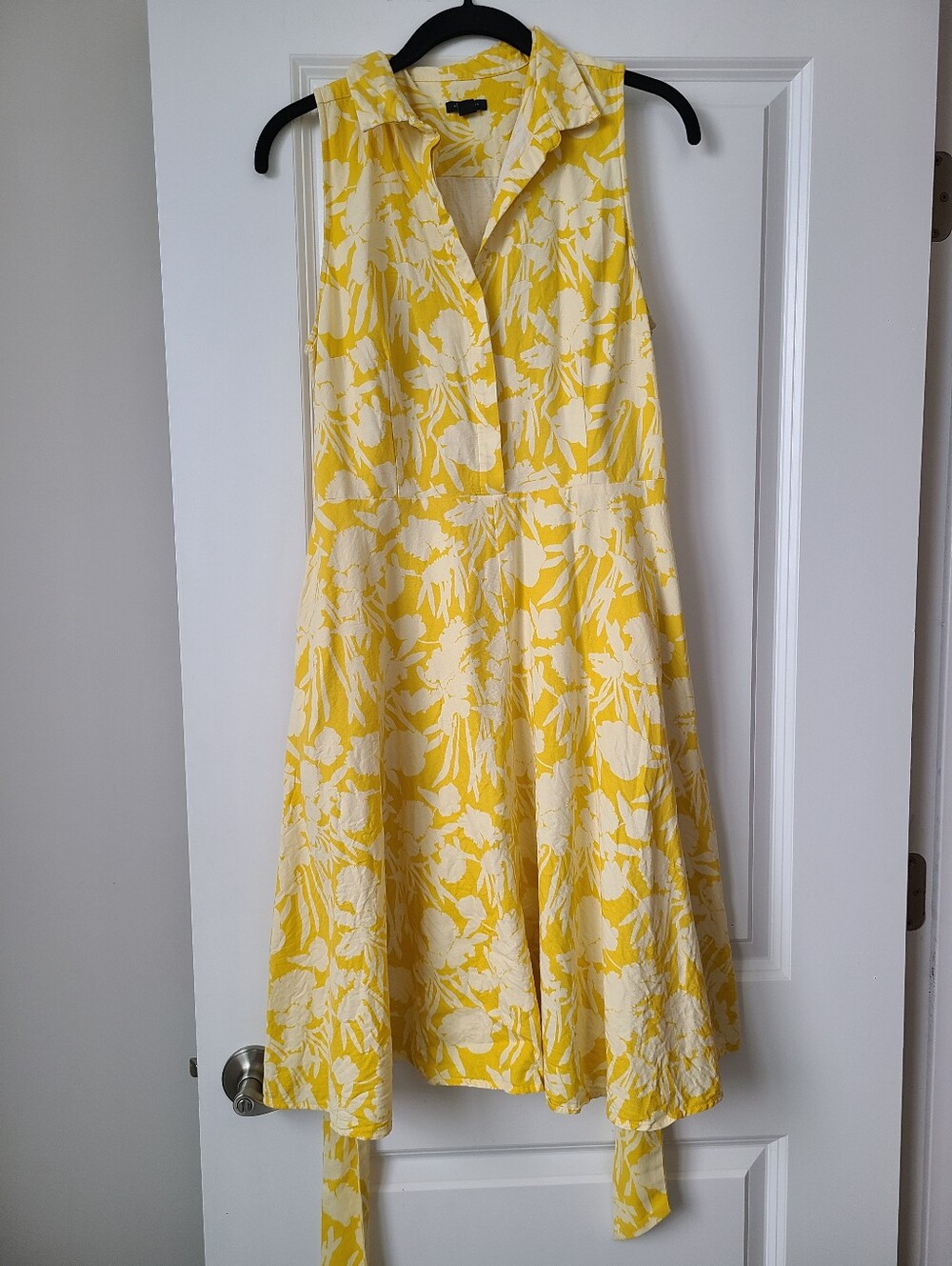 Ann Taylor Yellow Floral Tie Waist Dress